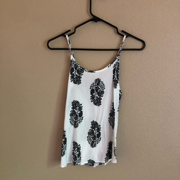 Pattern Tank Top - Picture 2 of 3